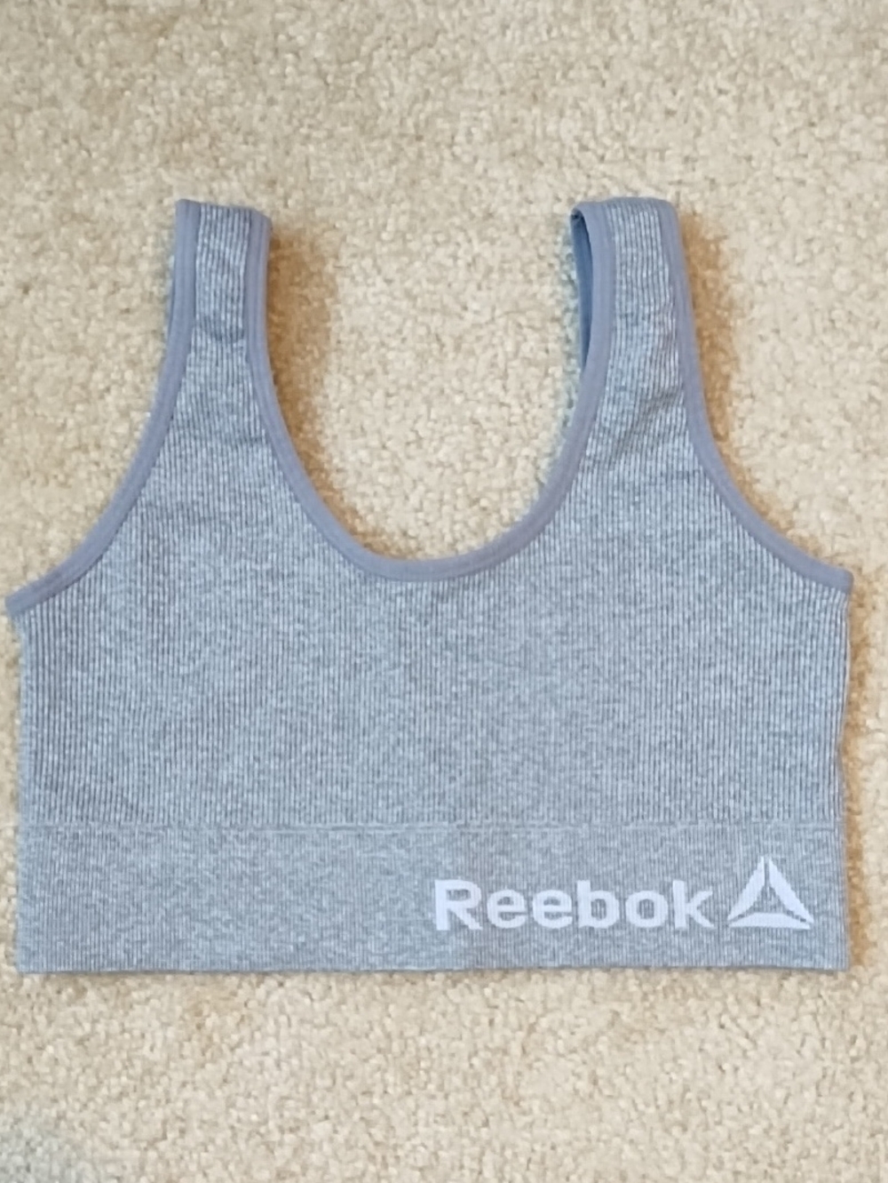 Reebok Ribbed Seamless Sports Bra Light Gray Small Gym Yoga Athleisure Bralette